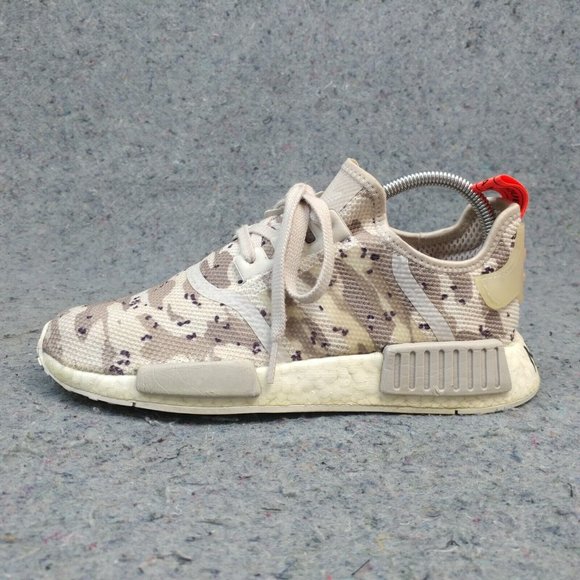 adidas Shoes - Adidas NMD R1 Womens Running Shoes Size 7.5 Trainers Chalk White Camo G27932